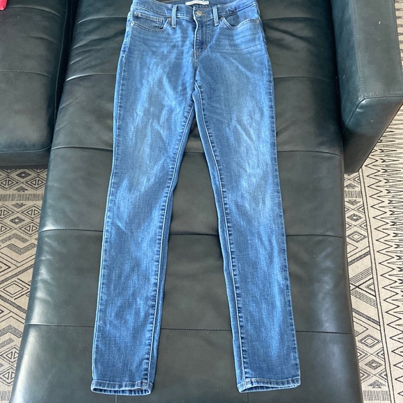 Levi’s slimming skinny - Picture 3 of 10